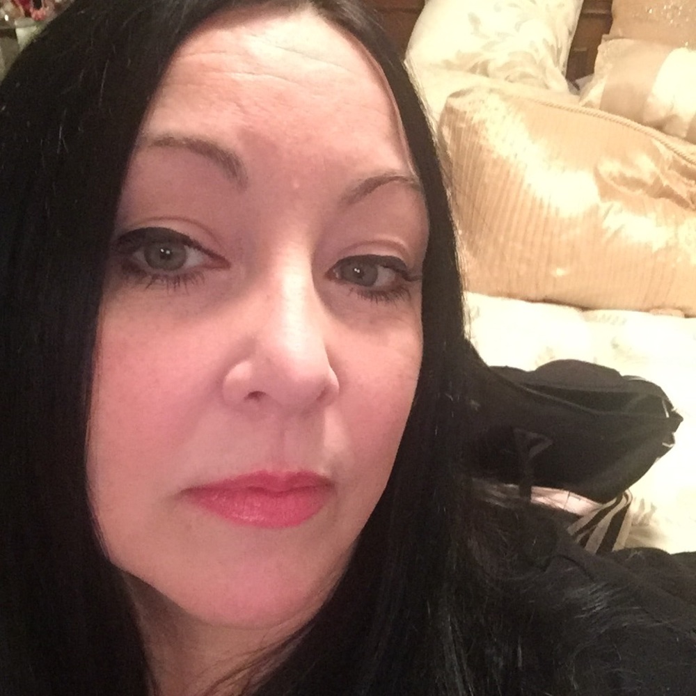 Meet your Posher, Denise